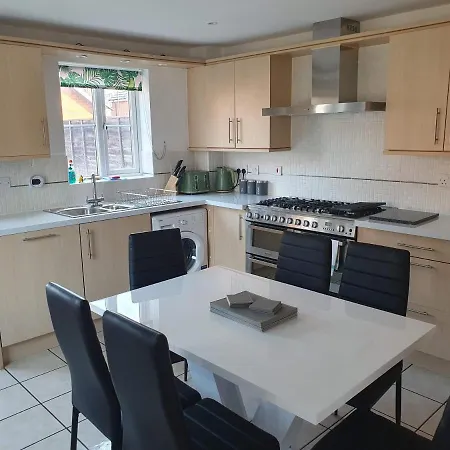 House By Cliftonvalley *