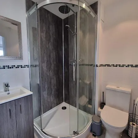 Dom wakacyjny House By Cliftonvalley *